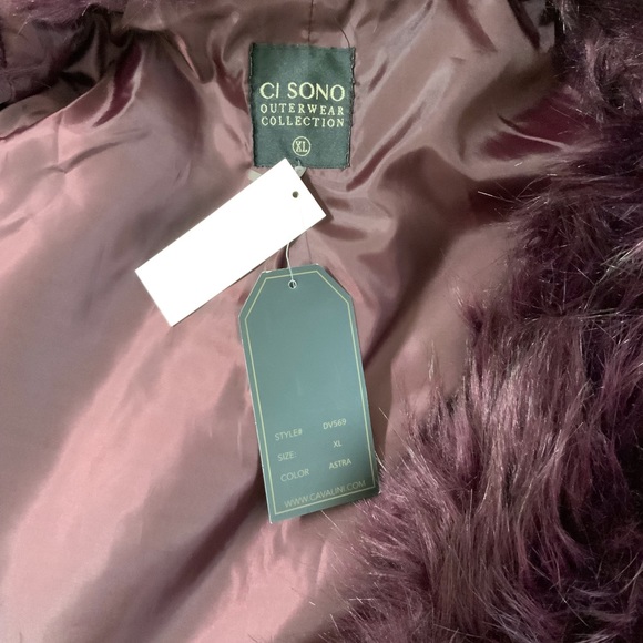 BRAND NEW CI SONO VEST FAUX FUR . SIZE-XL - Picture 4 of 8